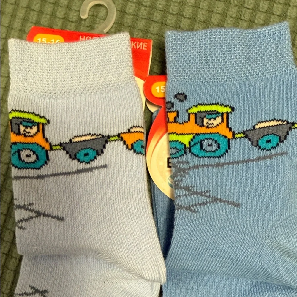 Kids Blue and Purple Socks Size 15-16 Cotton 70%